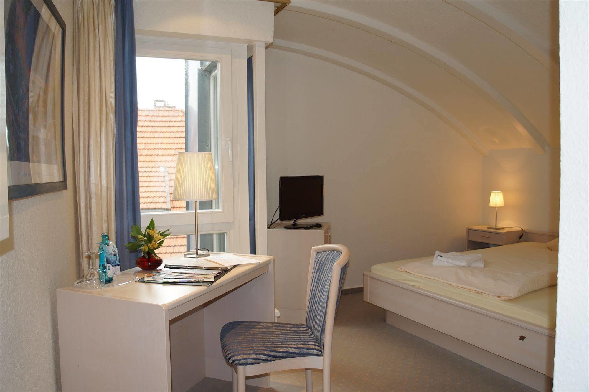 Hotel Busch Westerstede Εξωτερικό φωτογραφία